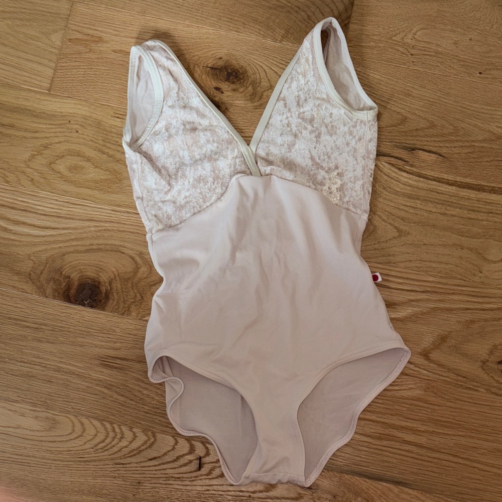 Yumiko Cream Leotard